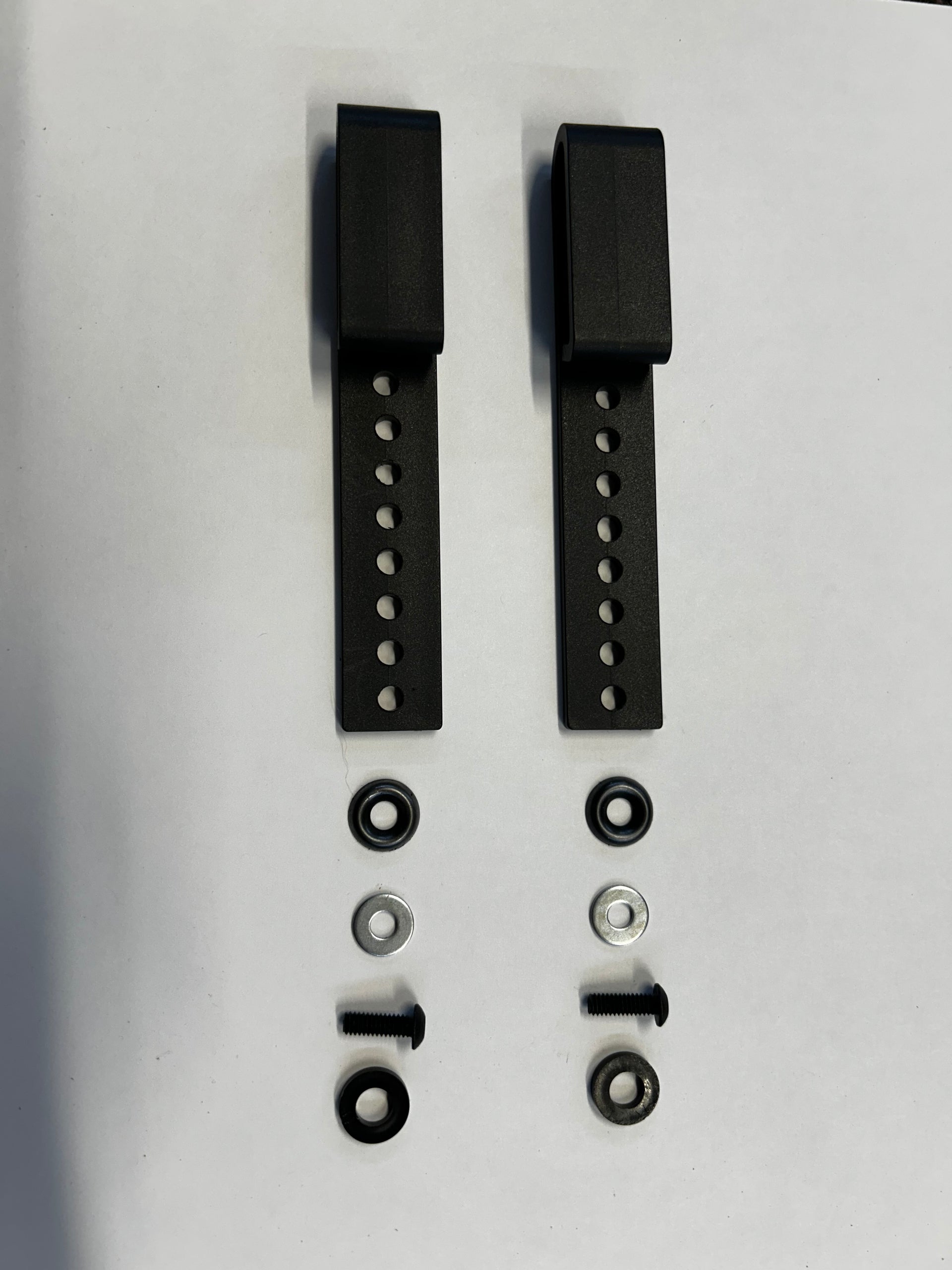 8 Hole Adjustable Black Rigid Nylon Belt Clip Kit