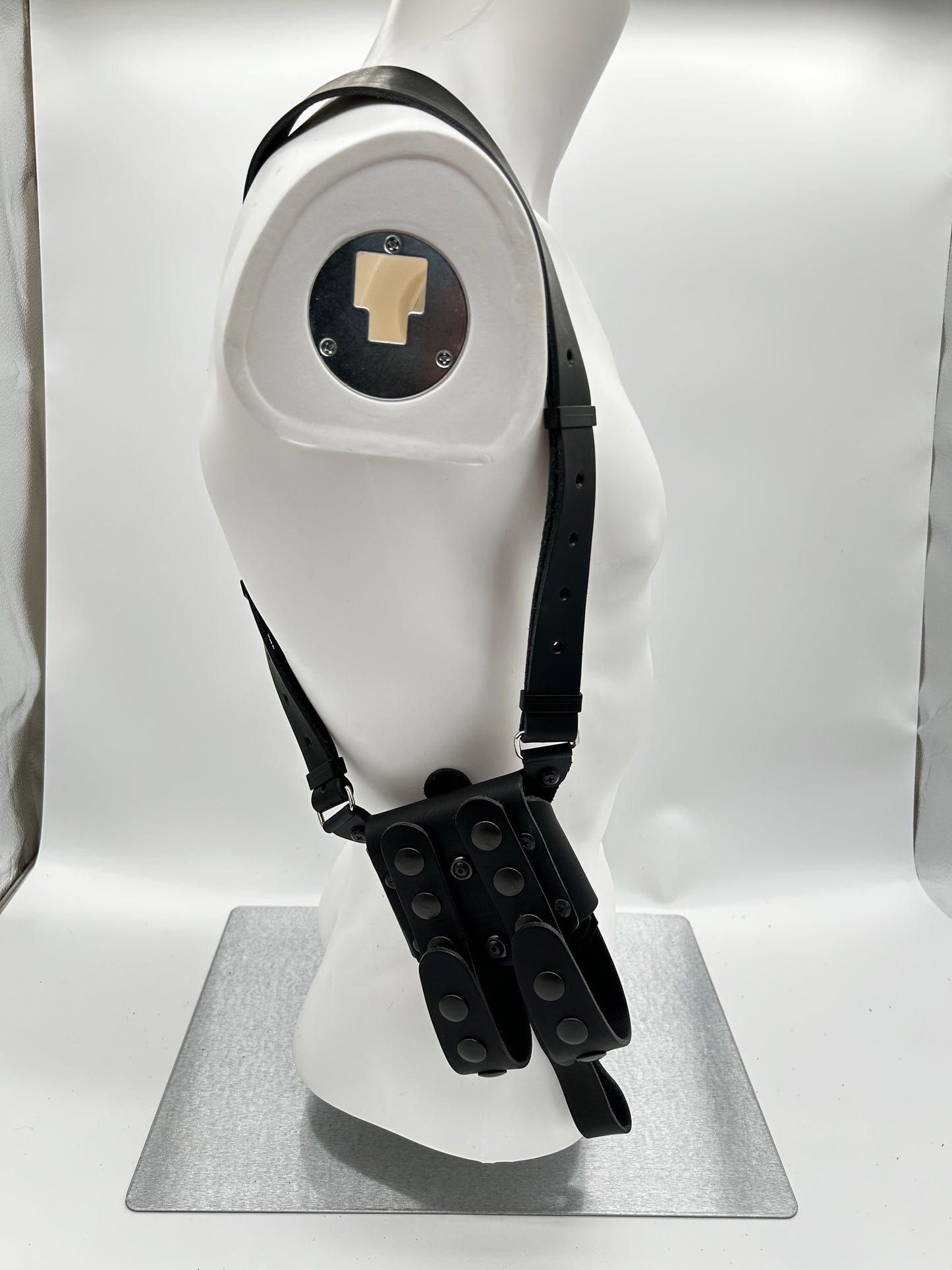 The Flanker Shoulder Holster Rig