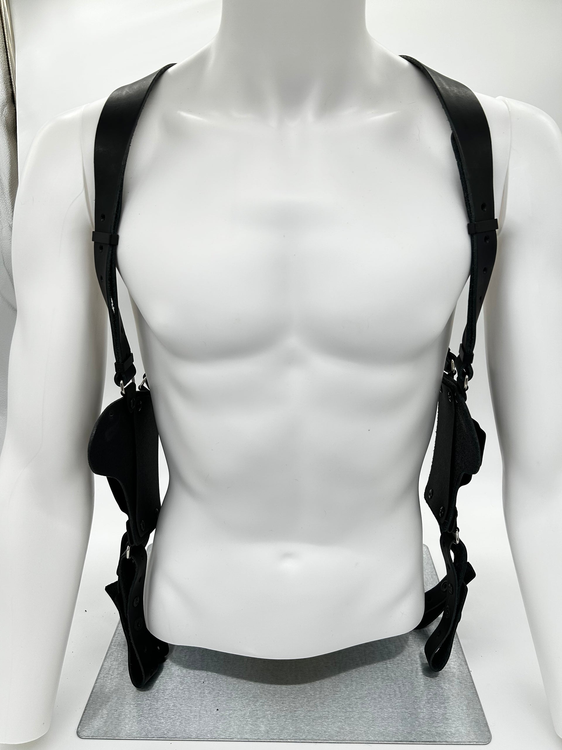 The Reaver Shoulder Holster Rig