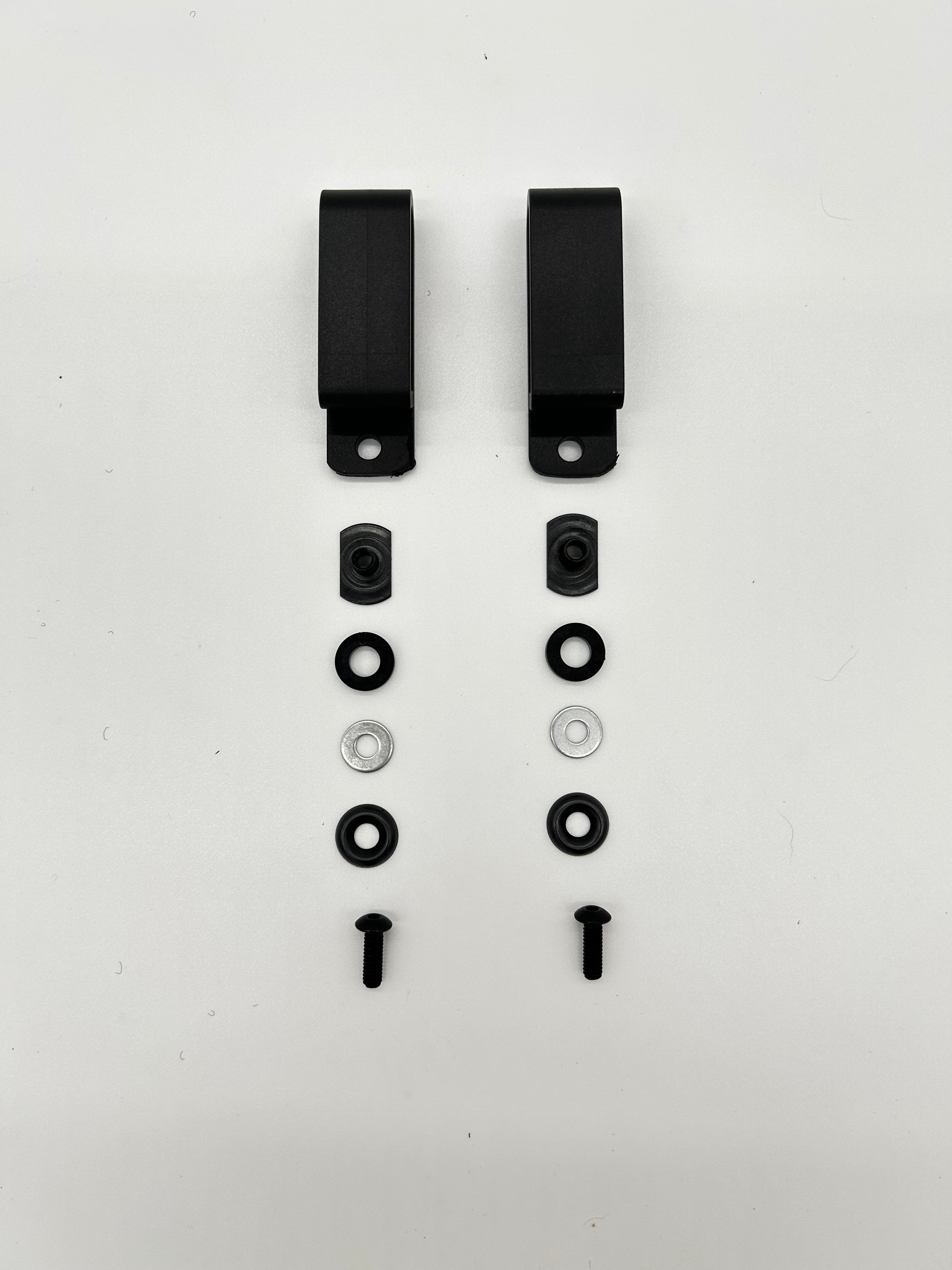 1 Hole Black Rigid Nylon Belt Clip Kit