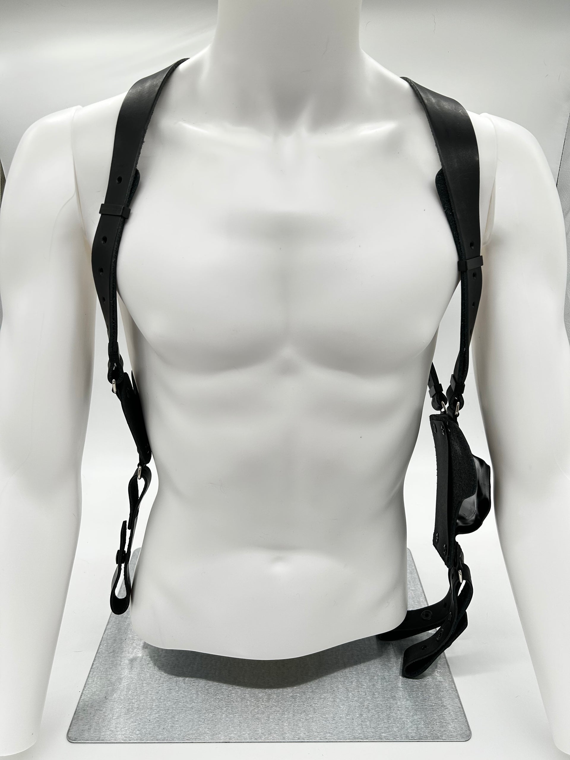 The Flanker NoMag Shoulder Holster