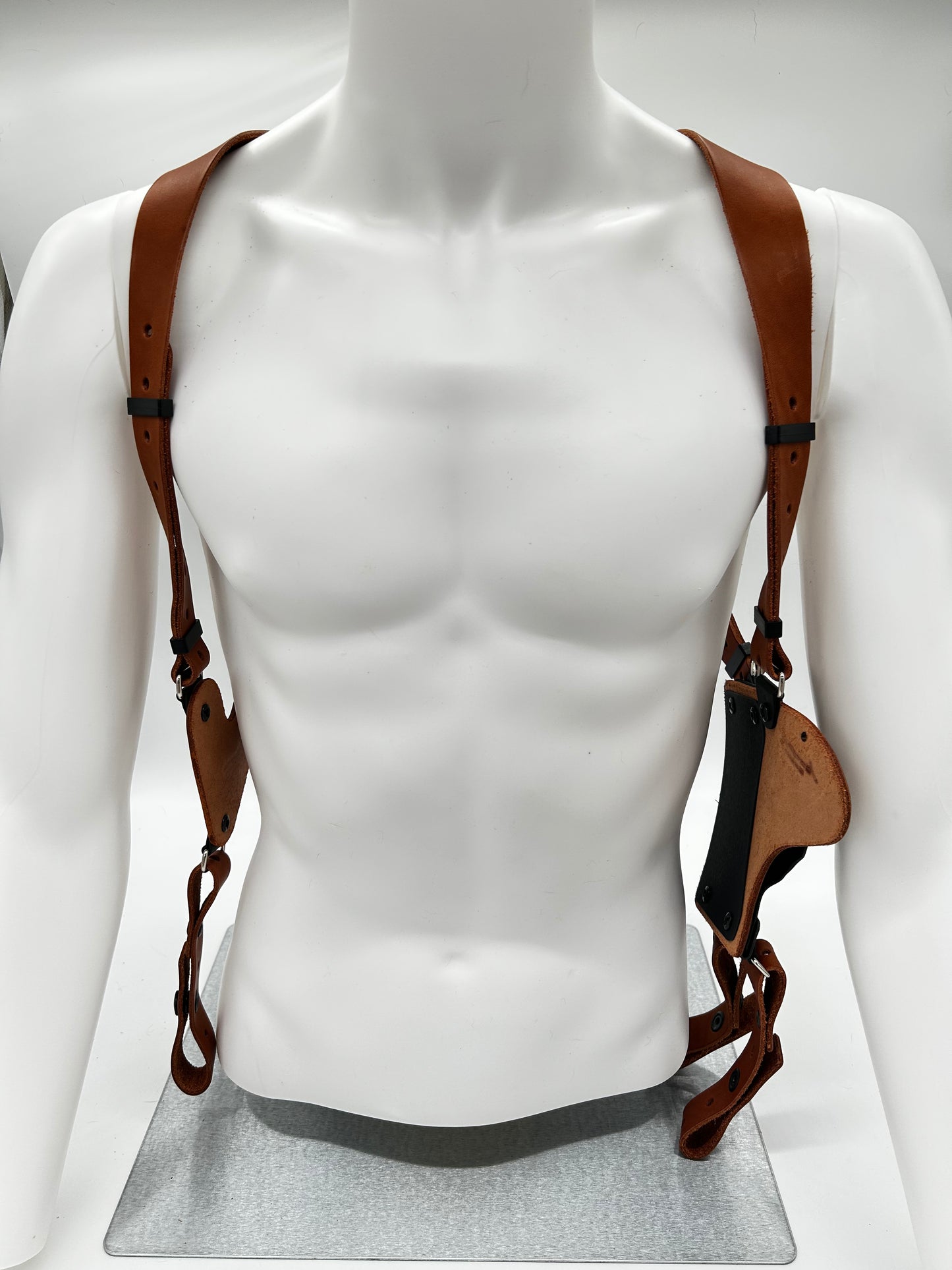 The Flanker NoMag Shoulder Holster