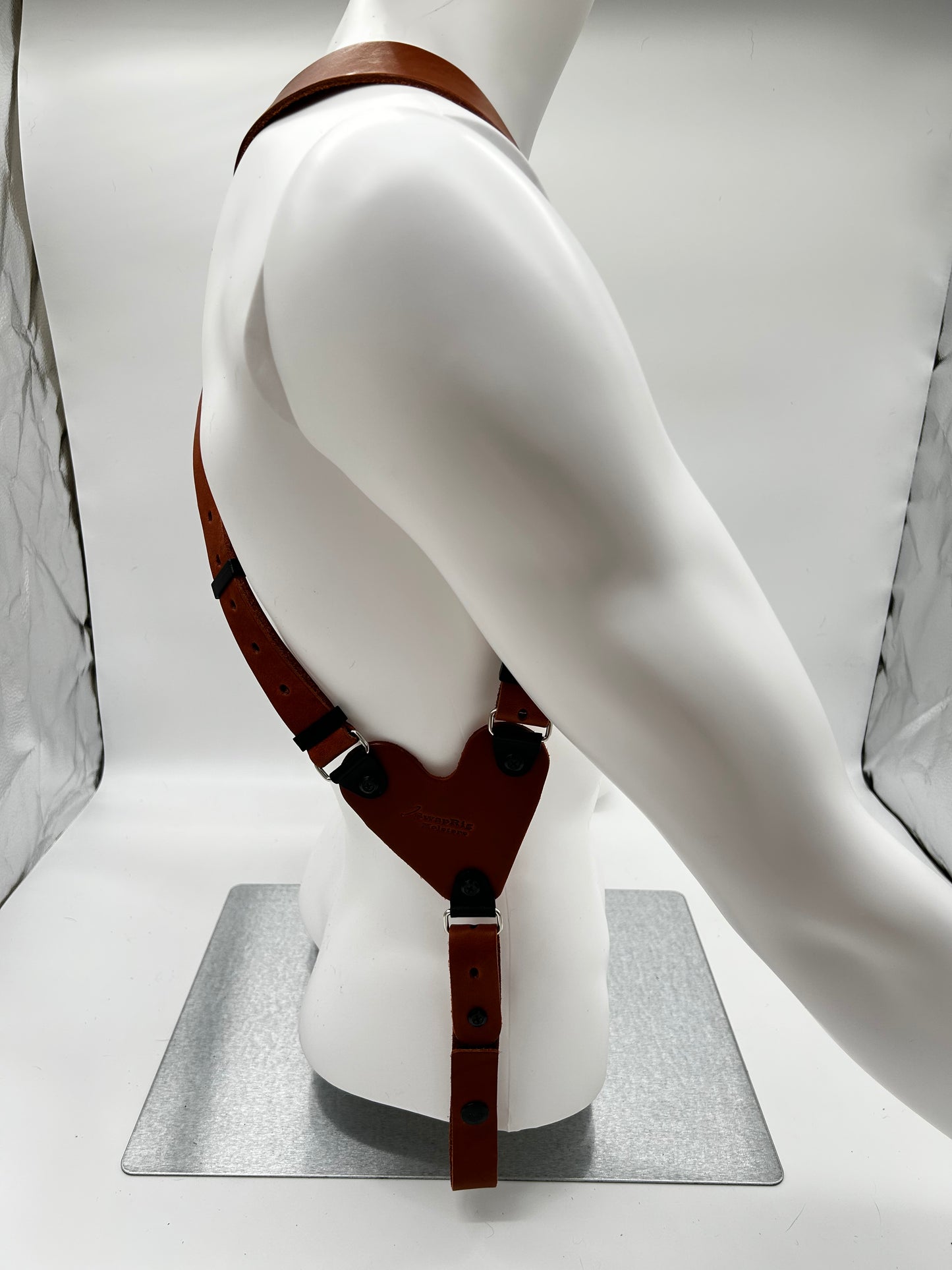 The Flanker NoMag Shoulder Holster