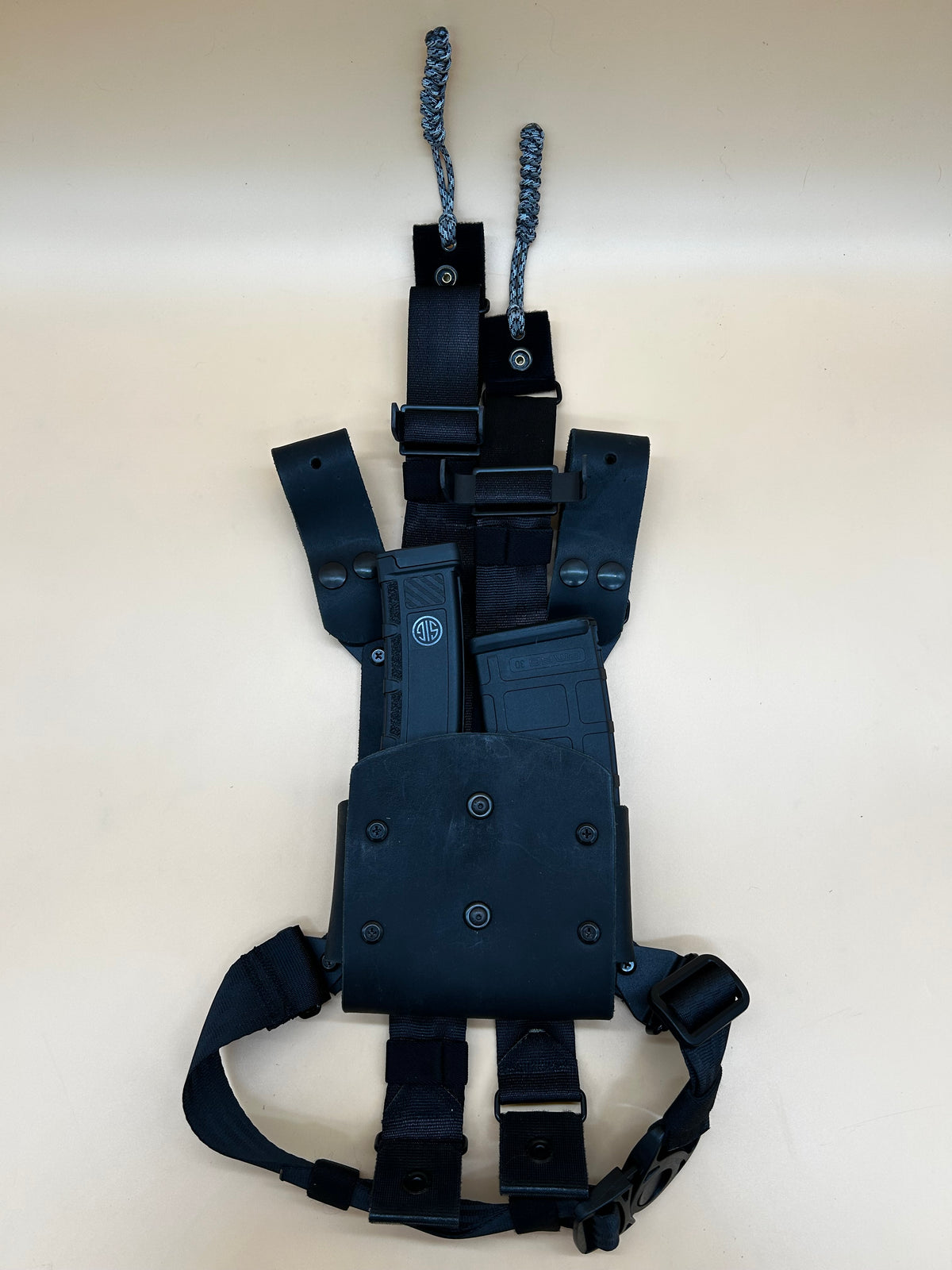 Tango-Hawk PDW Belt Mount Mag Carrier