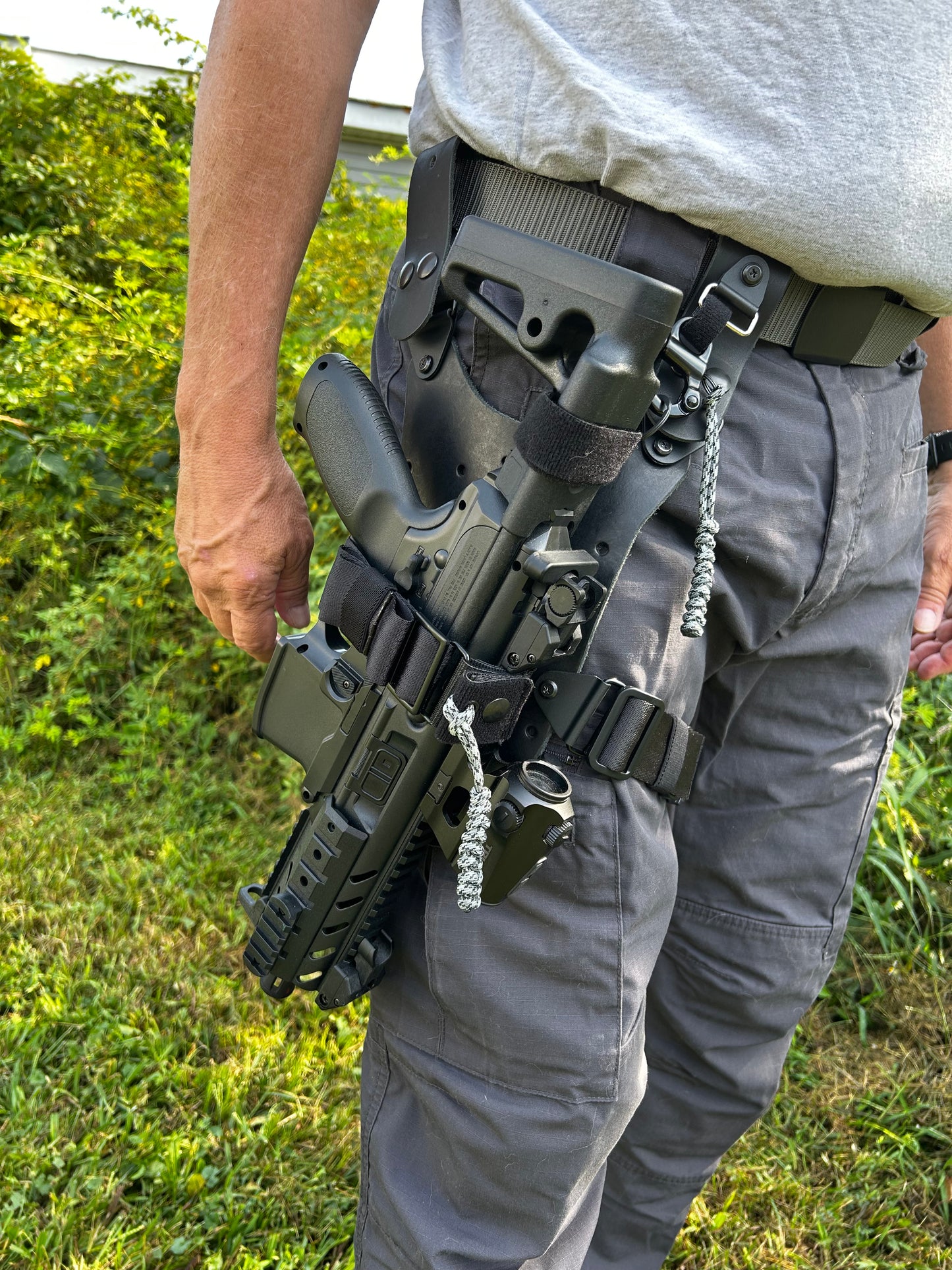 The Tango-Hawk PDW Thigh Holster Rig